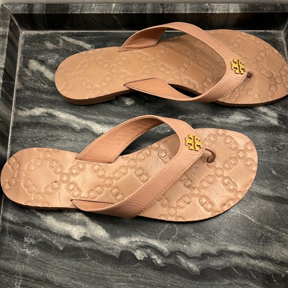 Tam leather thongs - Picture 2 of 2